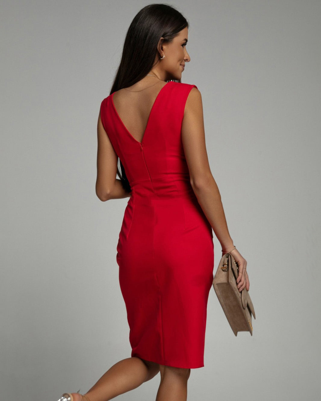 Margot™ | Fitted Dress with V-Neck and Slit