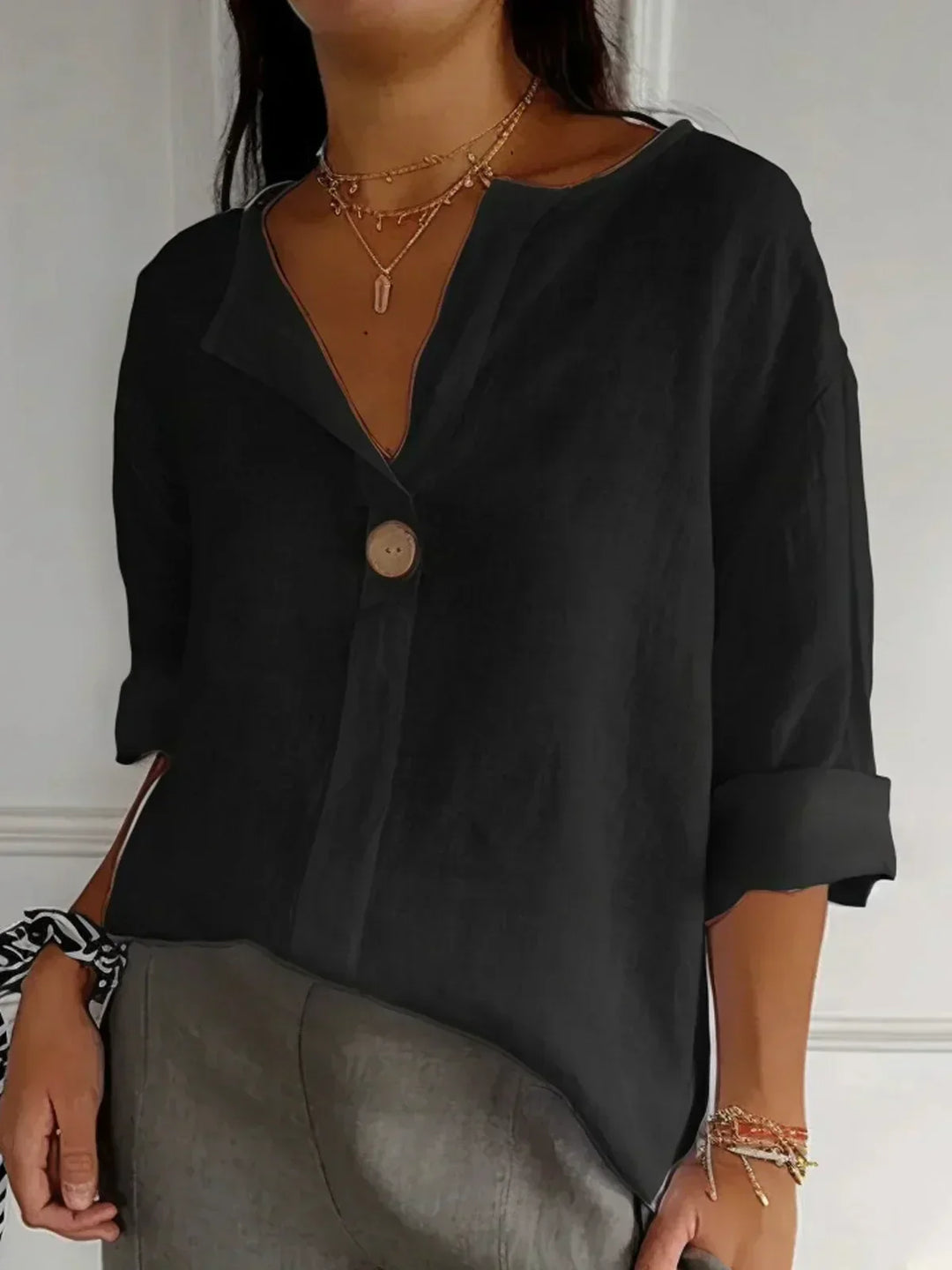Irina | Casual V-Neck Blouse