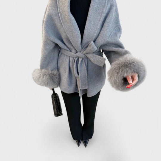 Ivy™ | Elegant coat with eco-fur details