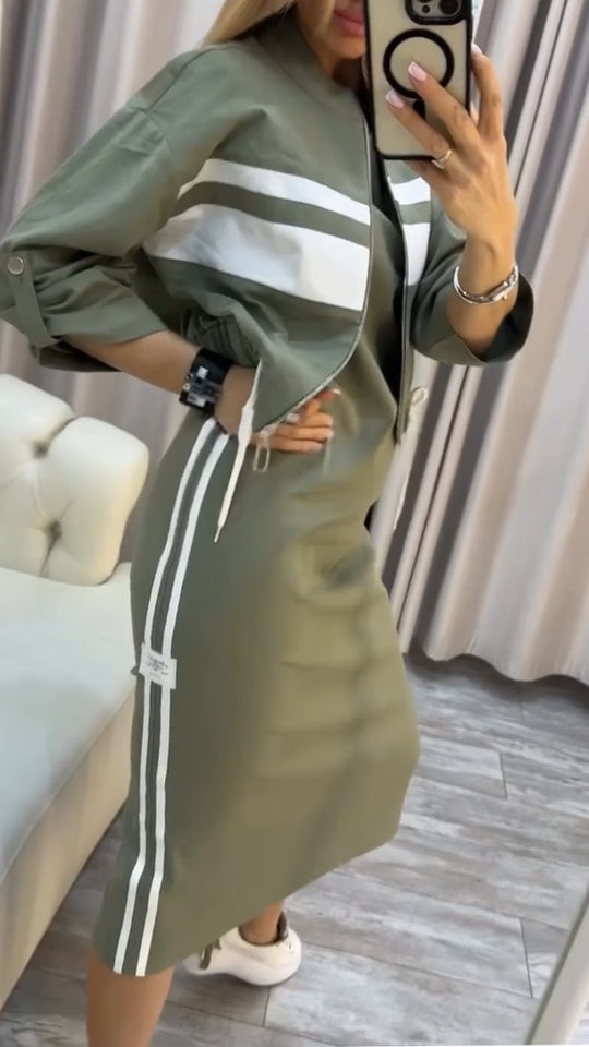 Elara ™ | Dress with a round neckline and women's blazer