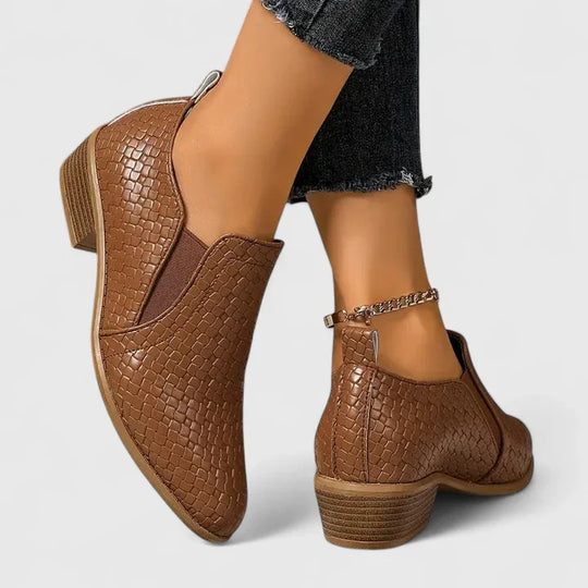 Lucie ™ | Orthopedic Shoes